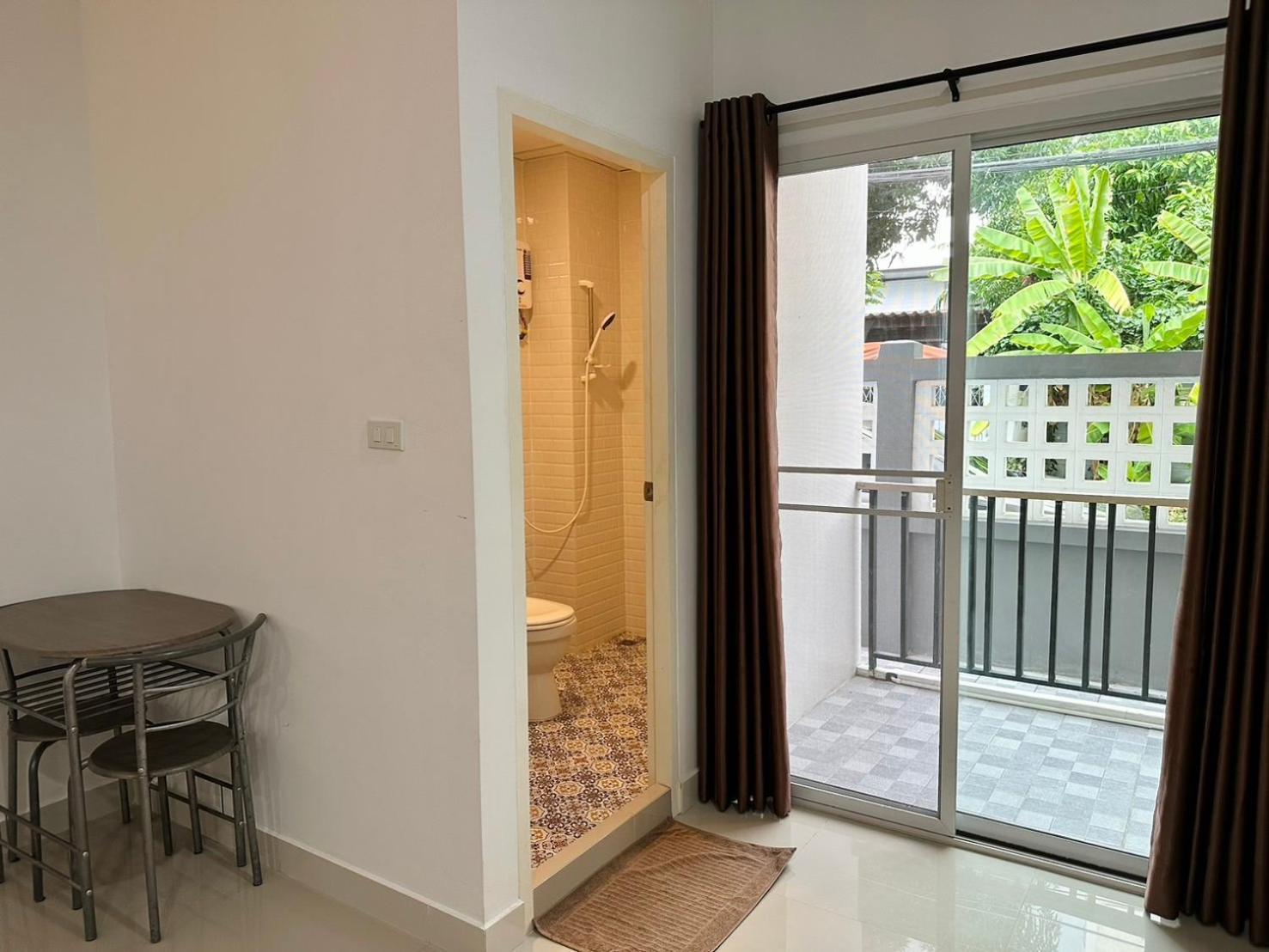 Hada House Apartment Bangkok Exterior photo