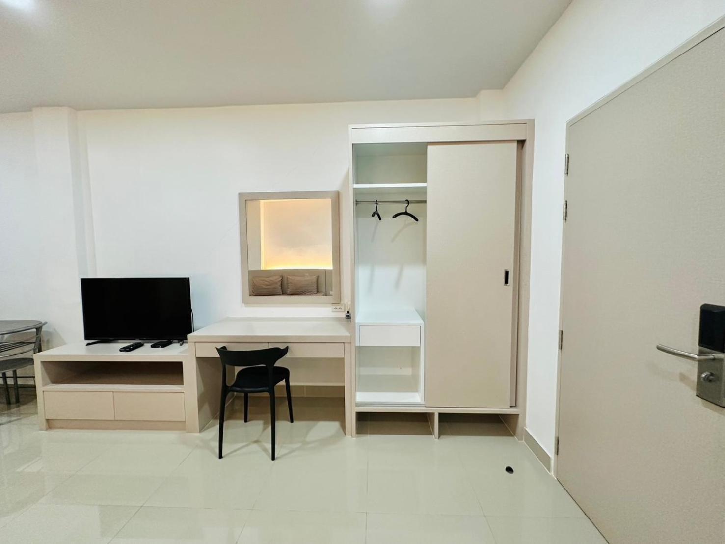 Hada House Apartment Bangkok Exterior photo